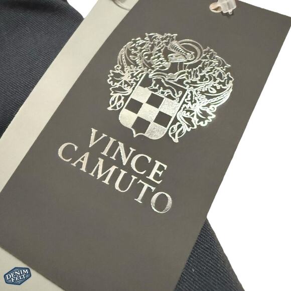 Vince Camuto Women’s V-Neck Scrub Top | Pewter/Grey | NEW/NWT!! - Picture 7 of 10